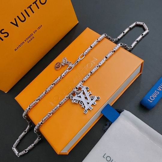 LV Necklace 11lyh222